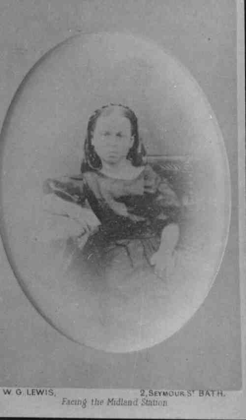   (1250 KB)
 
(Click on Picture to View Full Size)